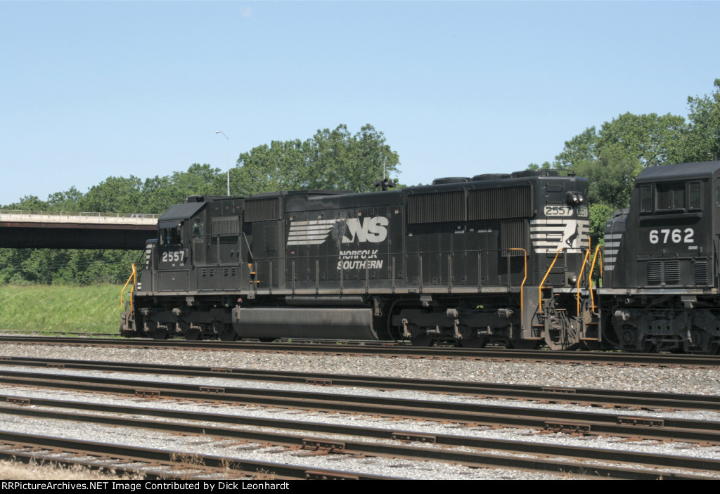 NS 2557